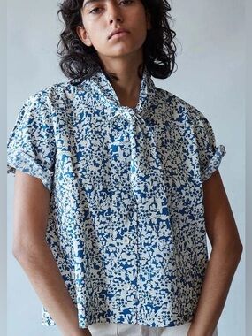 Caron Callahan Wesley shirt
